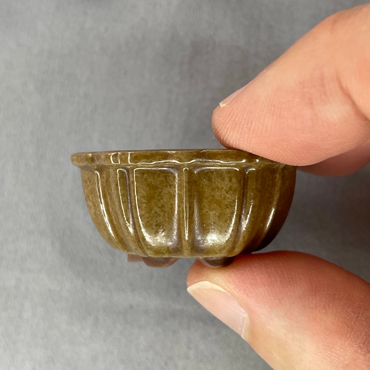 New! Tiny Flower Shaped Mame Bonsai Pot in Champagne Chocolate, About 1.5 inches wide