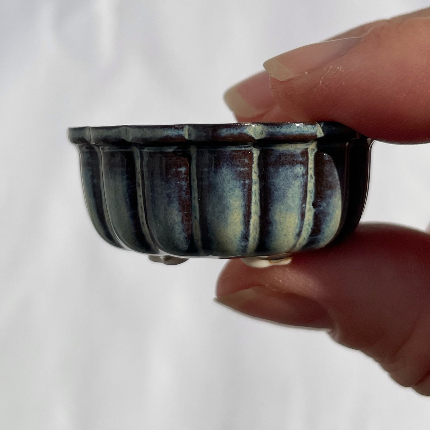 New! Tiny Round Scalloped Oval Mame Bonsai Pot in Dark Opal Lustre, About 1.5 inches long