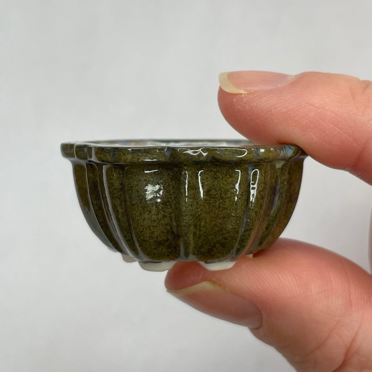 Tiny Flower-Shaped Mame Bonsai Pot in Black Pearl, Only 1.5 inches wide