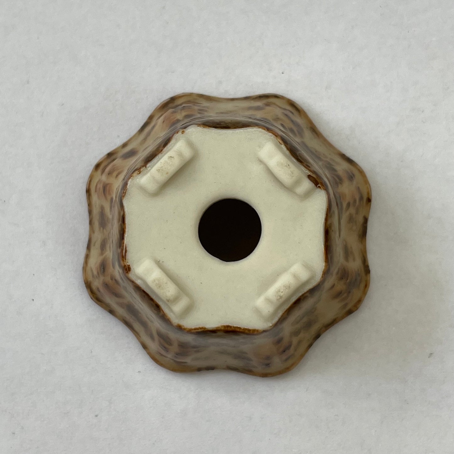 Tiny Flower-Shaped Mame Bonsai Pot in Leopard, Less than 1.25 inches wide