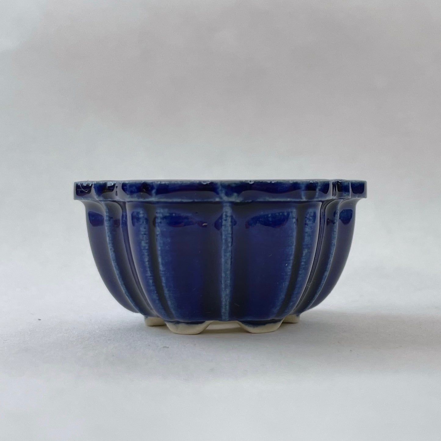 New! Tiny Flower-Shaped Mame Bonsai Pot in Sapphire, About 1.5 inches wide